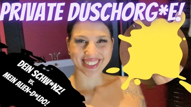 ALIEN DILDO VS. Schwanz - Orgie in der Dusche!